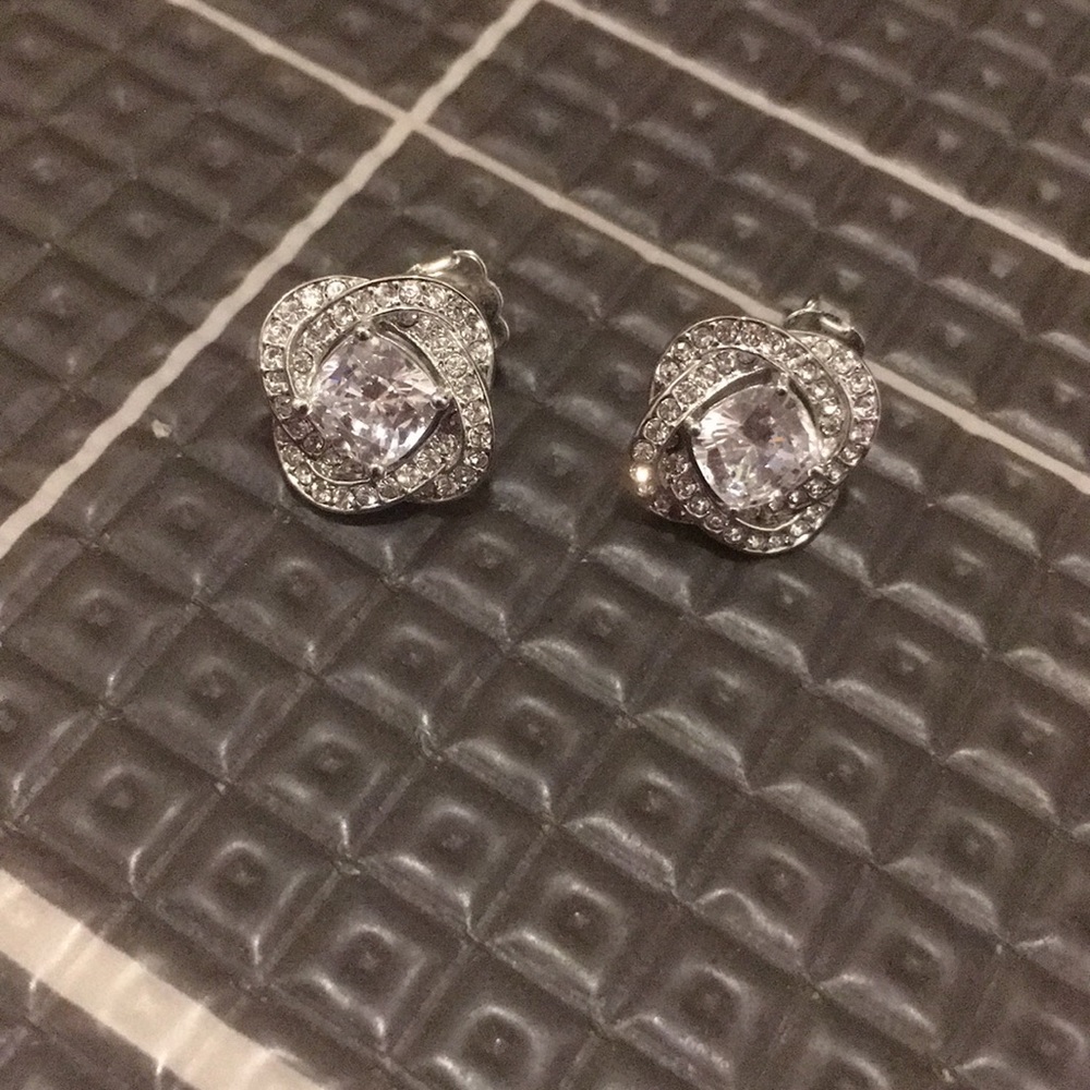 Rhinestone earrings